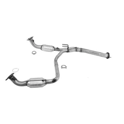 645813 AP Exhaust Catalytic Converter for Chevy SaVana Express Van GMC 1500 2500 — 第 1/2 张图片