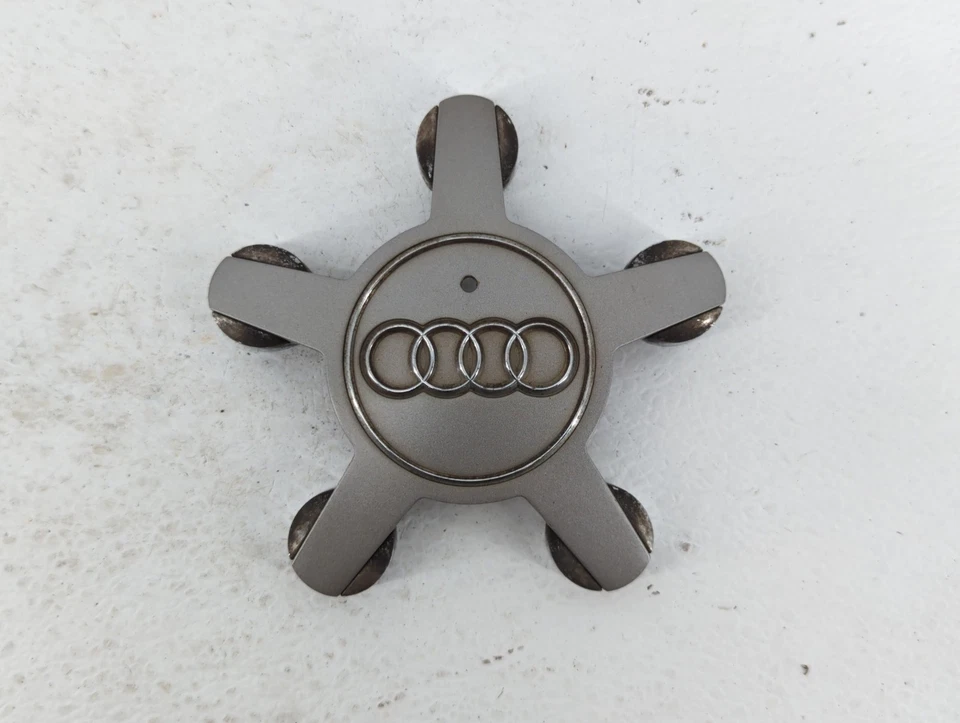 Tapa central llanta Audi A4 2009 Jet8T Foto 1 de 4