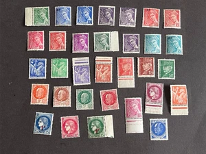 Francia 1930-1945  Mercure, Petain, Iris, Ceres  32 valores nuevos sin goma ,MNG - Imagen 1 de 1