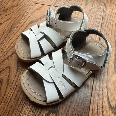 Salt Water Original Toddler Sandals Size 6 White Leather EUC Waterproof - Image 1 of 4