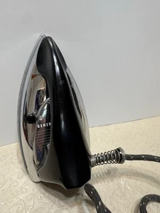 General Electric Portable Travel Iron 500 Watt 12F38 Made In USA GE VintageH-4 - Picture 1 of 3