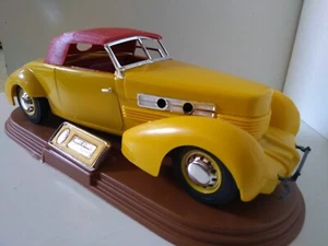 AMT Cord 812 1937 Supercharged Cabrio Kompressor Cabrio Modell 1/12 - Bild 1 von 17