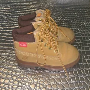 Kids timberland boots - Picture 1 of 7