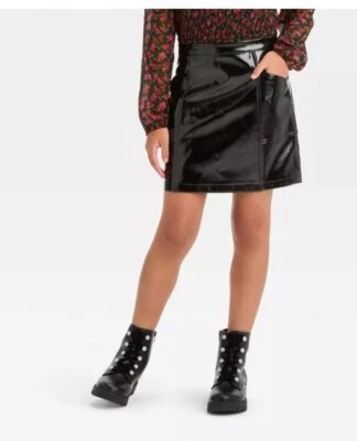 NUEVO CON ETIQUETAS Niñas Clase de Arte Brillante Negro Plisado Imitación Cuero Falda Talla XXL 16/18 Foto 1 de 4