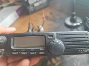 Ft2600m YAESU Yeasu 65w Mobilny nadajnik-odbiornik i anteny 2m Magmount - Zdjęcie 1 z 2