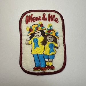 Girl Scouts Mom & Me flower hats and ribbons vintage 3.5" patch, New, rare - Picture 1 of 3