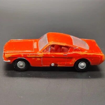 AUTO MATCHBOX SERIE N°8E FORD MUSTANG ARANCIONE MADE IN ENGLAND BY LESNEY - Immagine 1 di 4
