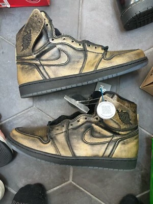 Talla 11.5 - Air Jordan 1 Retro OG Alas Altas Foto 1 de 4