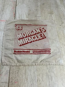 Morgans Miracle Filenes 1988 sótano Boston Herald toalla pañuelo inserto - Imagen 1 de 4