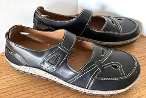 V Italia 712 Diora Mary Jane Shoes Women Size 8 EU 39 Leather Adjustable Strap - Picture 1 of 7