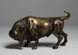 Wiener Bronze Stier Tier Bulle H 4,5 cm ~ 1900 - Bild 1 von 3