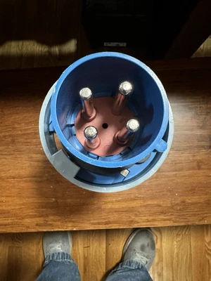 Enchufe de alimentación industrial Cooper Mennekes CD4100P9W Alemania Foto 1 de 2