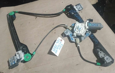 05-10 Chrysler 300 06-10 CHARGER Driver Front Door Window Regulator with Motor - Изображение 1 из 4