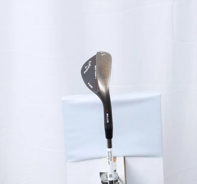 Callaway Md4 Black W Grind Wedge 56°-12 Stiff Dynamic Gold Red 115 12777533 Fair - Image 1 of 4