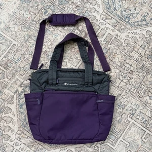 Sherpani Nuvie Diaper Bag Messenger Style Wipes Insert Adjustable Strap Purple - Picture 1 of 24