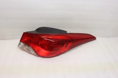 2011 2012 2013 Hyundai Elantra Sedan Right Passenger Taillight Lamp 92402-3Y OEM - Image 1 of 4