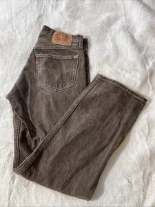 Jeans uomo Levis 501 gamba dritta con bottoni Fly - 32x32 usato - Foto 1 di 7