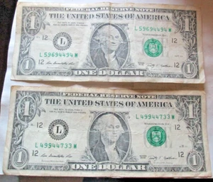 2009 (2) L BLOCK $1 FRN, END OF RUN "W", L59694494W & L49944733W, VF, CIRCULATED - Picture 1 of 4