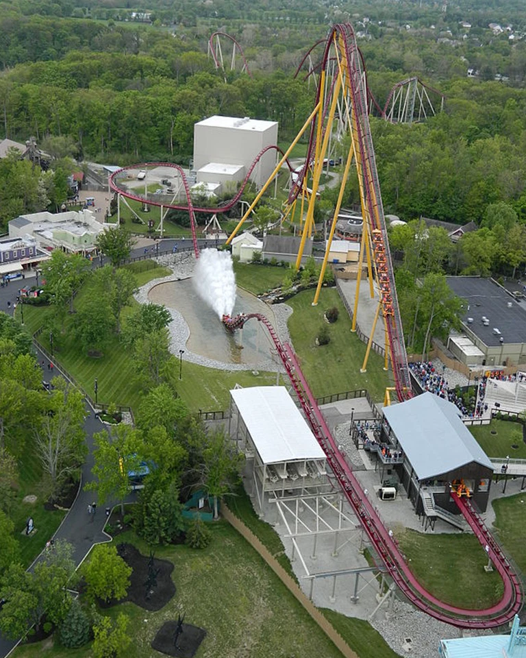 Diamondback, Roller Coaster, Kings Island 8x10 High Quality Photo Picture - Image 1 of 1