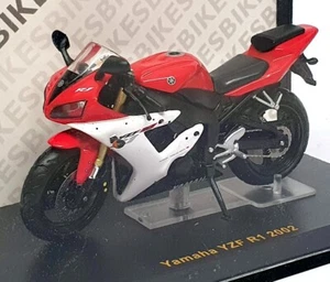 Ixo Models 1/24 Scale STB011 - 2002 Yamaha YZF R1 Motorbike - Red/White/Black - Picture 1 of 5