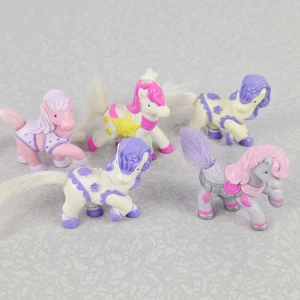 Karussell Cuties Tara Spielzeug Pony Luv Zirkus Ponys Menge 5 Vintage 2" - Bild 1 von 15