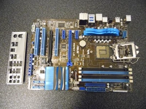 ASUS P8P67 LE REV. Chipset Intel P67 1.03 Socket 1155 - Imagen 1 de 4