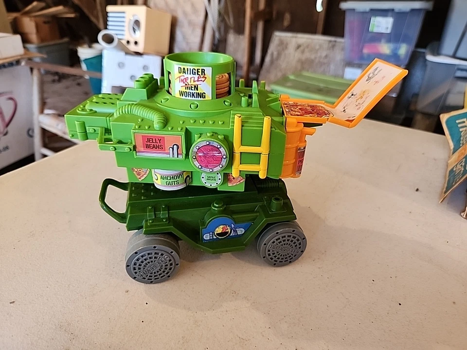 RARO LANZADOR DE PIZZA VINTAGE 1988 TMNT MUTANT NINJA TURTLES BANDAI  Foto 1 de 4