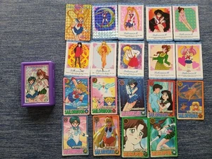 19 Sailor Moon trading cards and a card case - Picture 1 of 3