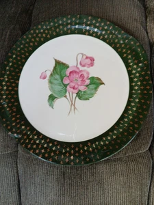 Taylor Smith Taylor TST198 Dk Green/Pink Floral Center Plate - Picture 1 of 2