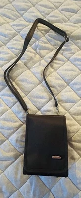 Travelon Passport Wallet Travel Bag Crossbody Magnetic Closure Brown - Image 1 of 4