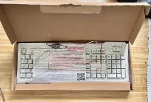 Seal Shield SSWKSV207G Silver Seal Waterproof USB Keyboard Medical Grade White - Picture 1 of 2