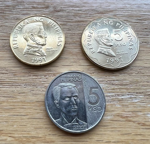 Philippines 3 different 5 Piso coins 1991 1997 2017 all BU Cover
