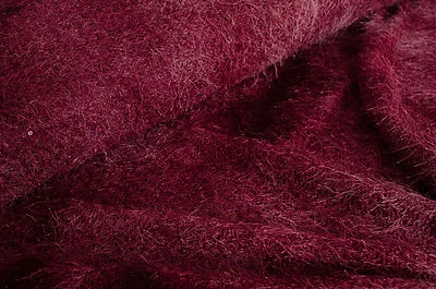 Strick Stoff Strickstoff Pailletten Batik Beerentöne Brombeer rot querelastisch  - Bild 1 von 2