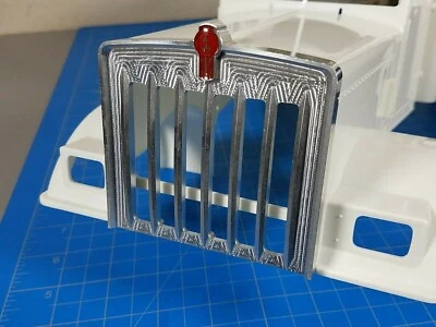 Aluminium Front Face Grill + 1.7cm KW Logo Emblem Tamiya 1/14 King Grand Hauler - Image 1 of 4