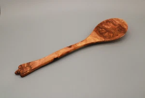Cuchara para verduras de madera de olivo | Profunda, curva | L. 35 cm | Hecho a mano - Imagen 1 de 4