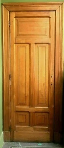 Porte de passage en bois naturel avec la bâti et les moulures de finitions  - Picture 1 of 1
