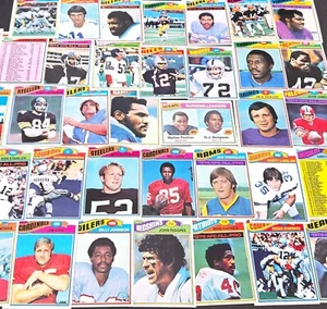 1977 TOPPS FOOTBALL #1-300 YOU PICK SEE PHOTOS OF EVERY CARD STARS *NEW LISTING* - Picture 1 of 433