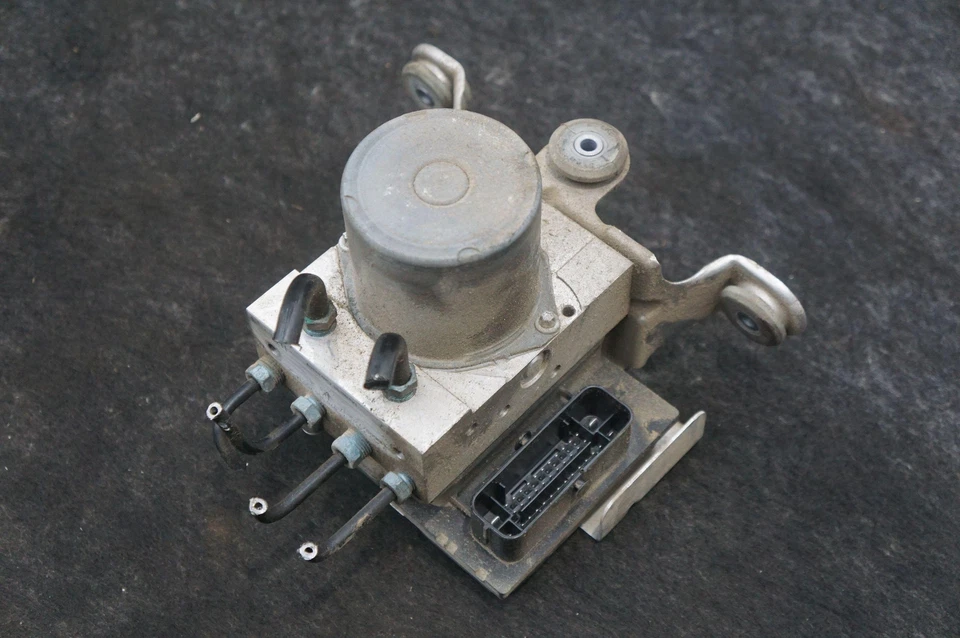 Módulo de bomba ABS de freno antibloqueo OEM 97035575514 Porsche Panamera 970 2010-2013 Foto 1 de 4