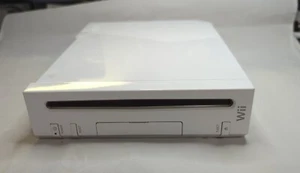Nintendo Wii System Console White RVL(M)-2 Console Only. Not Working For Parts. - Picture 1 of 4
