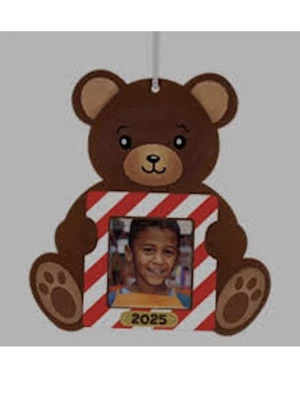 Home Depot Taller Infantil Oso de Peluche Navidad 2025 Adorno. Pin, certificado. Foto 1 de 4