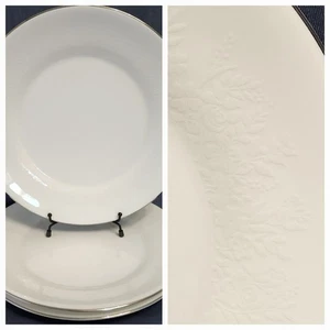 Set of 3 Wedgwood China Silver Ermine Contour R4452 10.75 Inch Dinner Plates - Picture 1 of 9