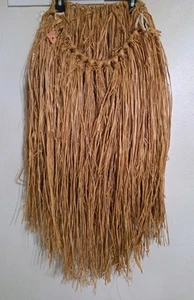1972 Vintage Grass Hawaiian Hula Skirt 30"w x 26" long - Picture 1 of 8