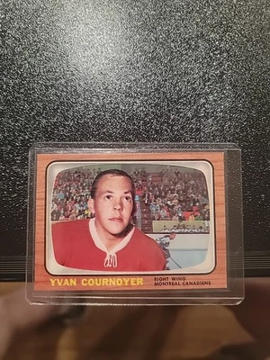 1966-67 Topps Yvon Cournoyer #72 2nd Year  Nice - Image 1 of 4