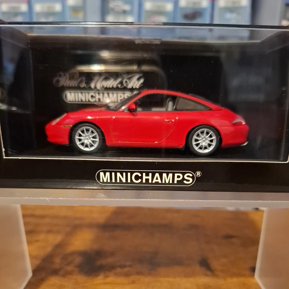 MINICHAMPS 400 061060 PORSCHE 911 TARGA 2001 - 1 of 2,016pcs - 1.43 - Image 1 of 4