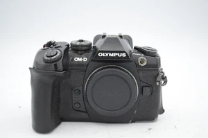 Olympus OM-D E-M1 Mark II Mirrorless MFT Camera Body {20.4MP} - Picture 1 of 8