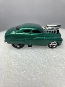 Muscle Machines 1949 Mercury Coupe Dark Green Diecast 1:64 Scale - Picture 1 of 6