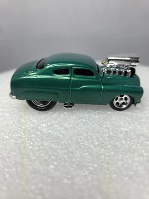 Muscle Machines 1949 Mercury Coupe Dark Green Diecast 1:64 Scale - Image 1 of 4