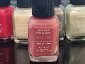 Chanel Le Vernis Nail Colour Escapade Desert Rose - Picture 1 of 2