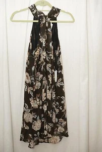 ASTR The Label Neu Damen Kleid Große L Ärmellos Gefüttert Braun Geblümt - Bild 1 von 14