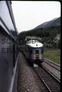 Junio 1983 VIA Zephyr? Ferrocarril canadiense vintage Kodachrome Slide - Imagen 1 de 1